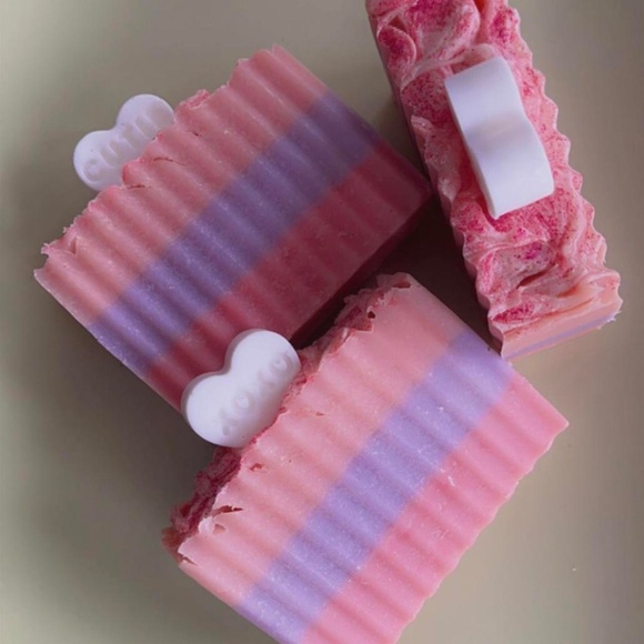 Valentines homemade soap - Picture 2 of 2